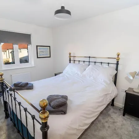 Immaculate 3 Bedroom Home Barnstaple Devon Exterior photo